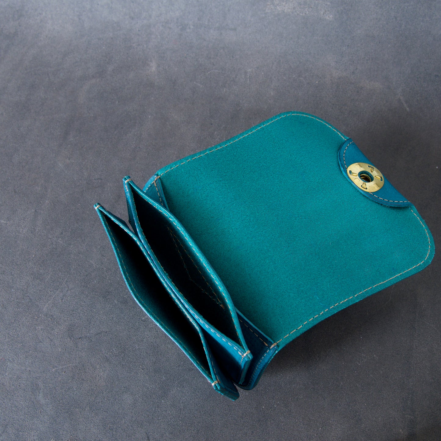 Turn Lock ミニウォレット / 亀の甲ホック(Turn Lock)