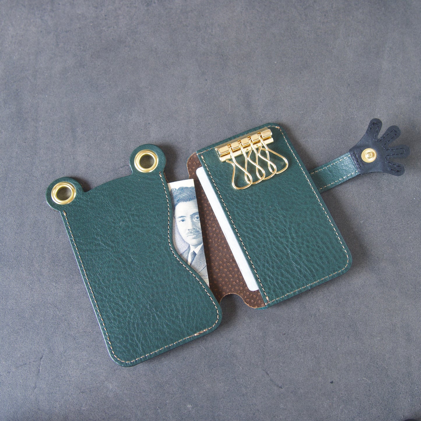 『マカセテケロッ』