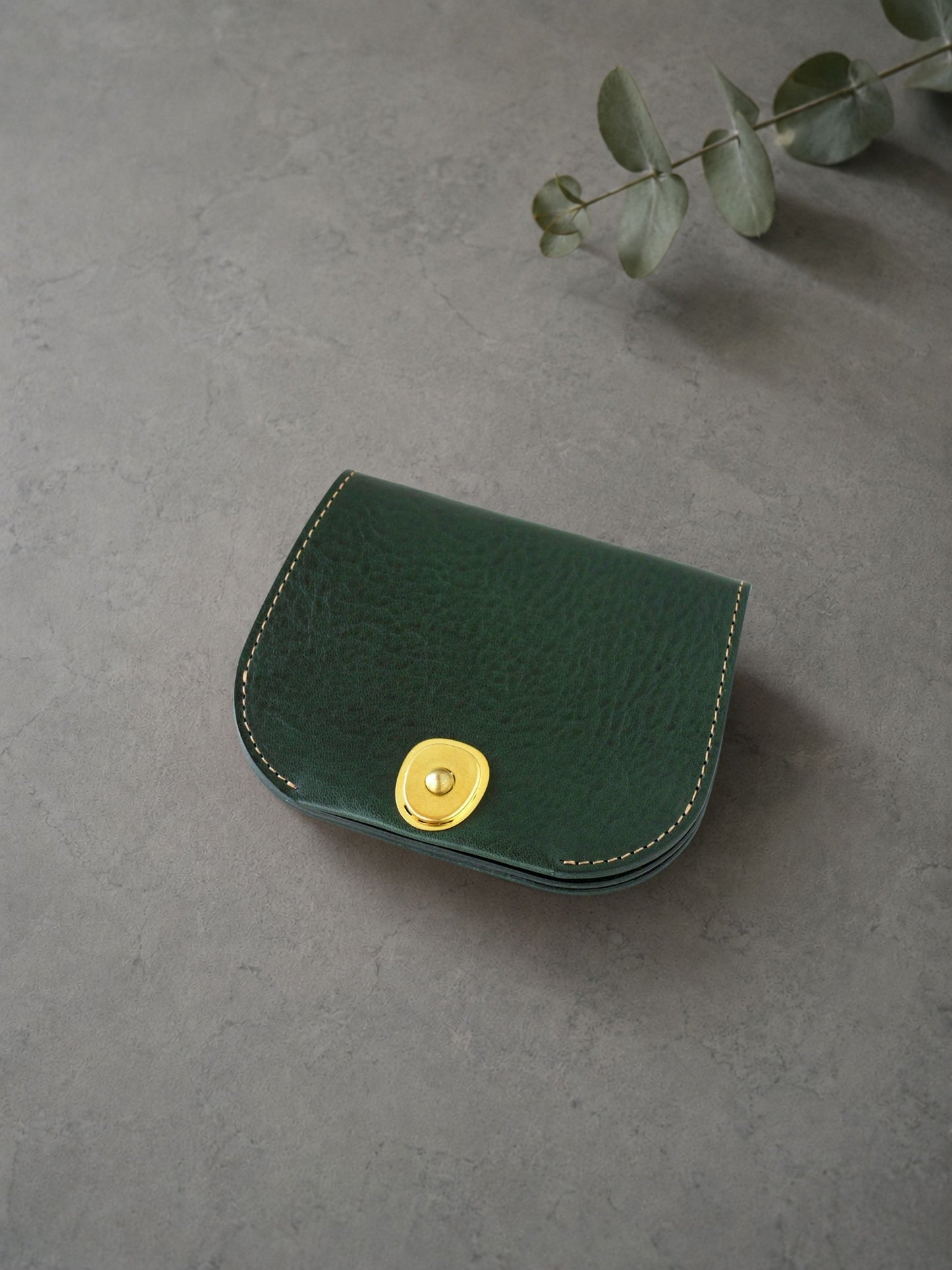 Turtle Stud Mini Wallet