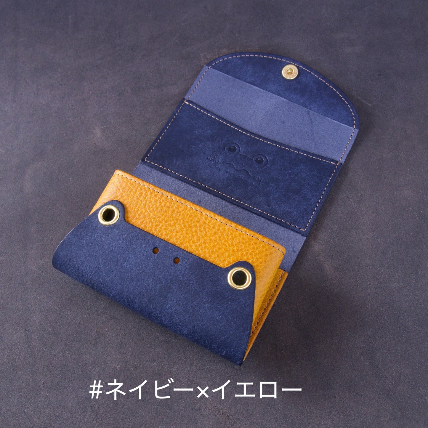 カエルの名刺入れ『イレかえる』