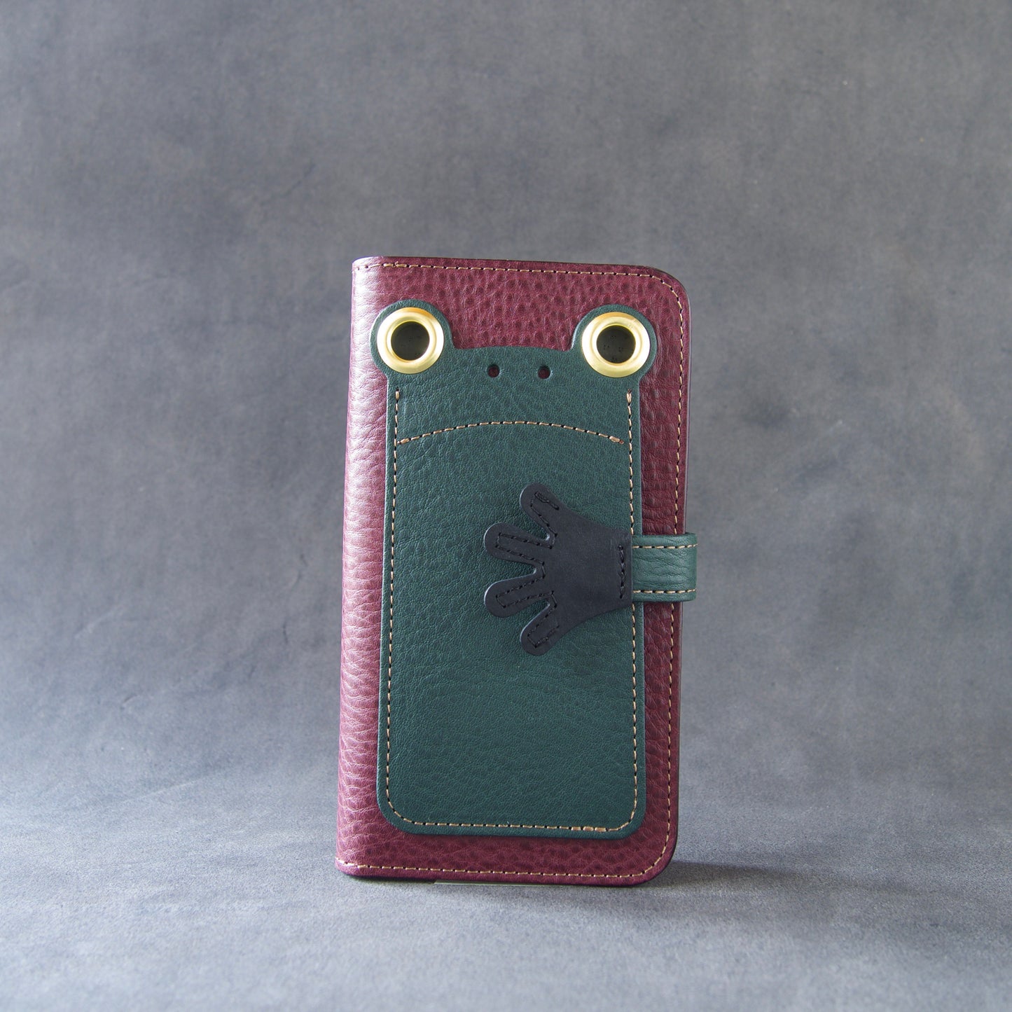 『ケロPhone』ダークグリーン×バーガンディ