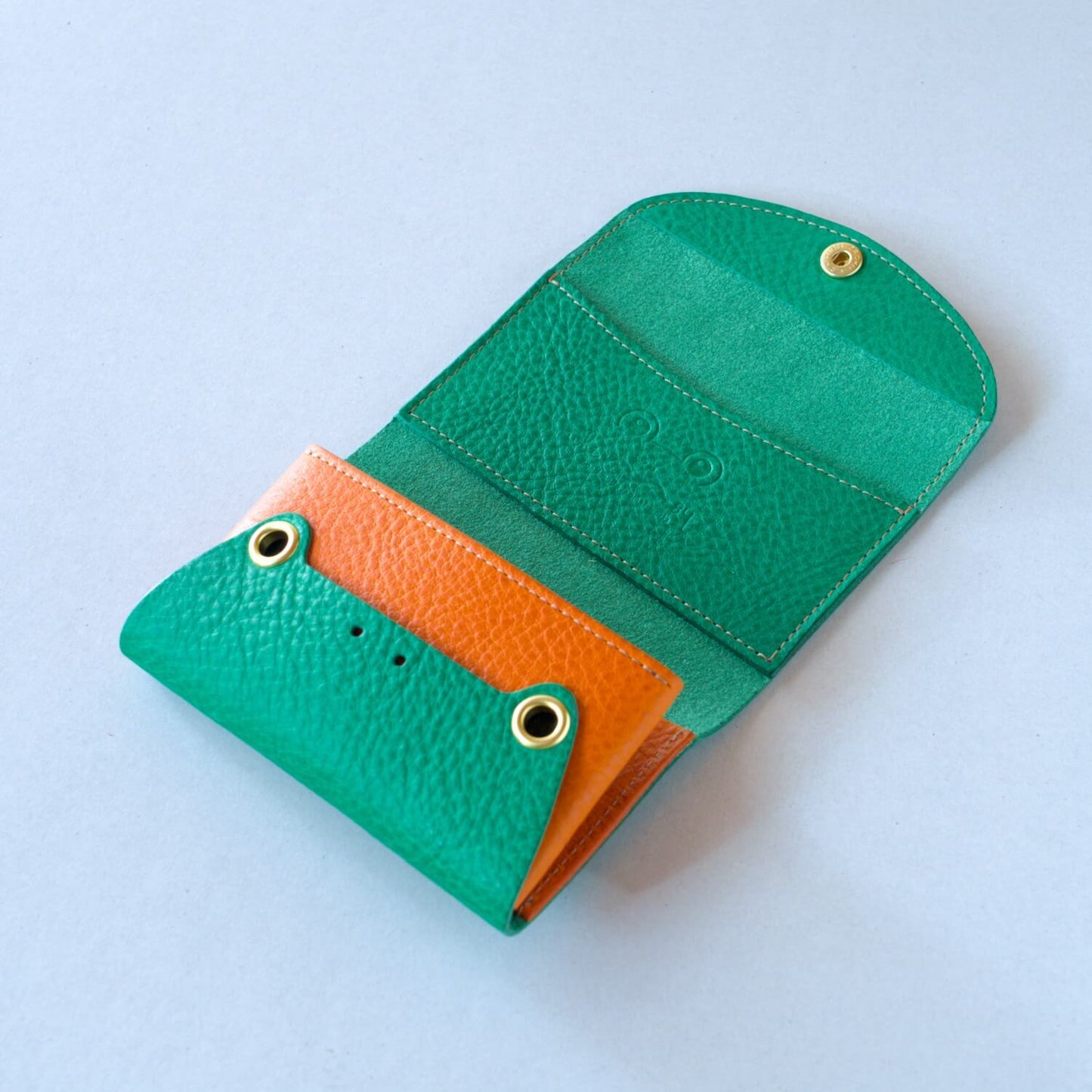 カエルの名刺入れ『イレかえる』